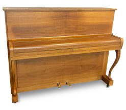 Akustiskt piano C. Beschstein modell 115 - Pianomagasinet