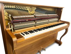 Akustiskt piano C. Beschstein modell 115 - Pianomagasinet