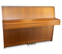 Akustiskt piano Yamaha modell M5 - Pianomagasinet