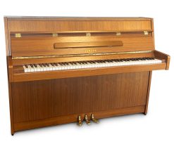 Akustiskt piano Yamaha modell M5 - Pianomagasinet